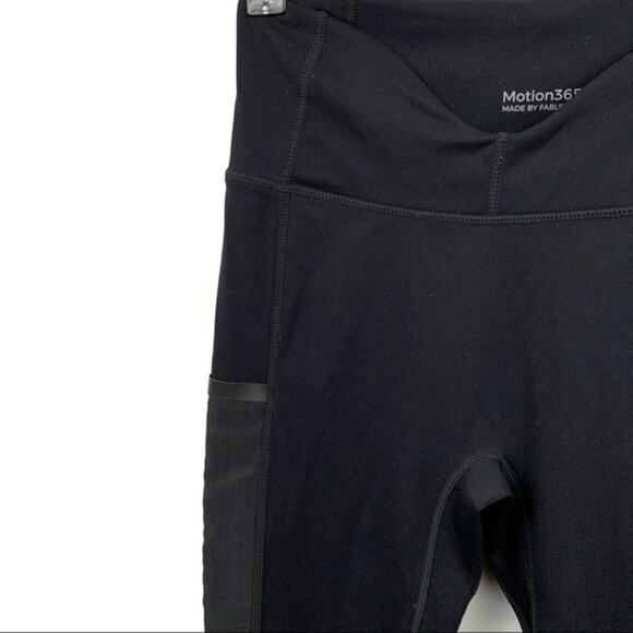 Fabletics Motion 365 Leggings 7/8 Size SMALL - Picture 8 of 13